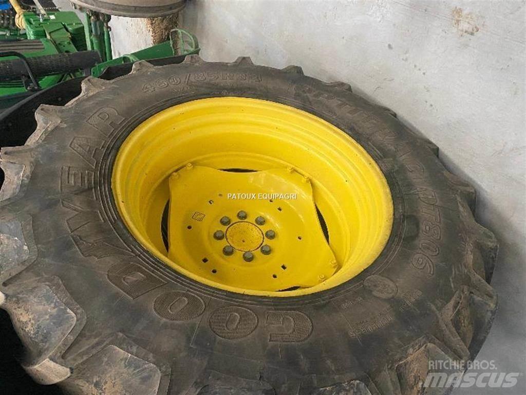 Goodyear 460/85R34 Rehvid, rattad ja veljed