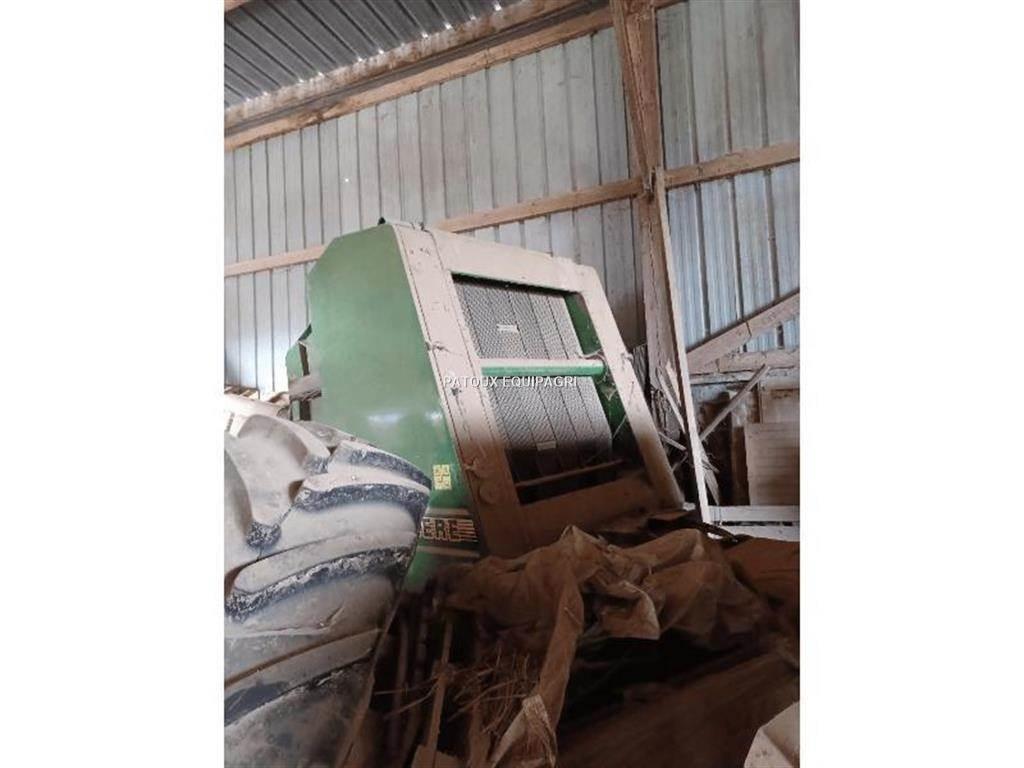 John Deere 590 Ruloonpressid
