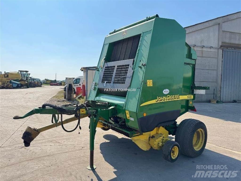 John Deere 592 Ruloonpressid