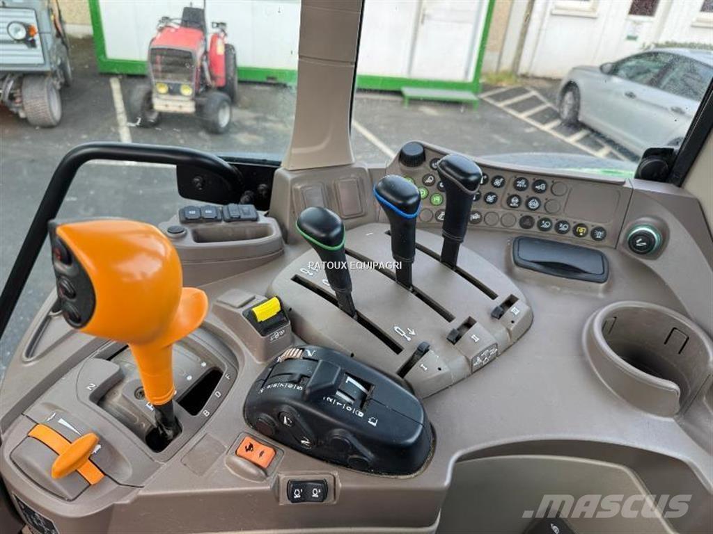 John Deere 6100M Traktorid