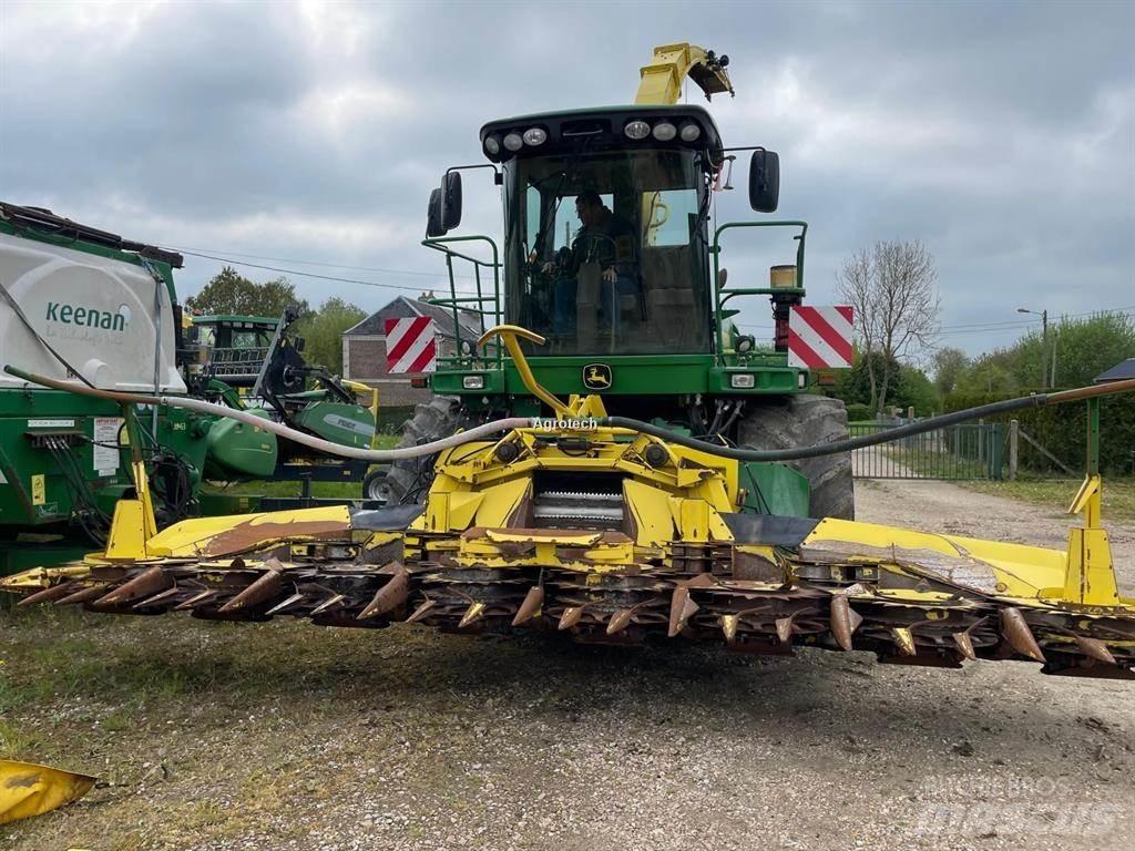 John Deere 7450 Silokombainid
