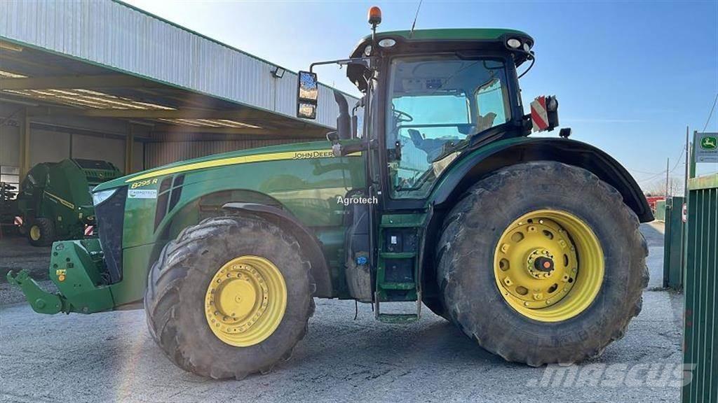 John Deere 8295R Traktorid