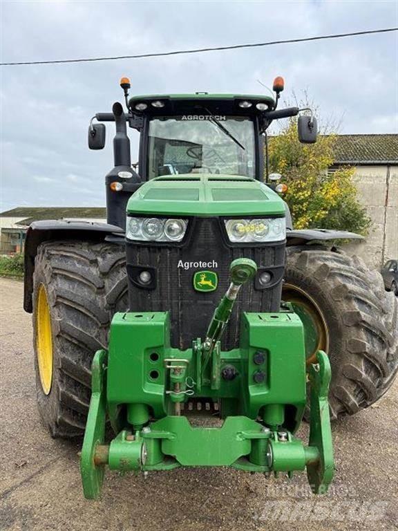John Deere 8370 R Traktorid