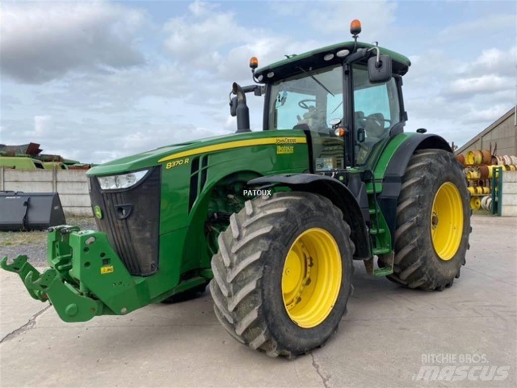 John Deere 8370R Traktorid