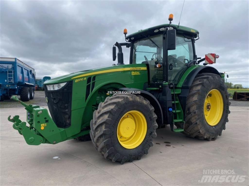 John Deere 8370R Traktorid