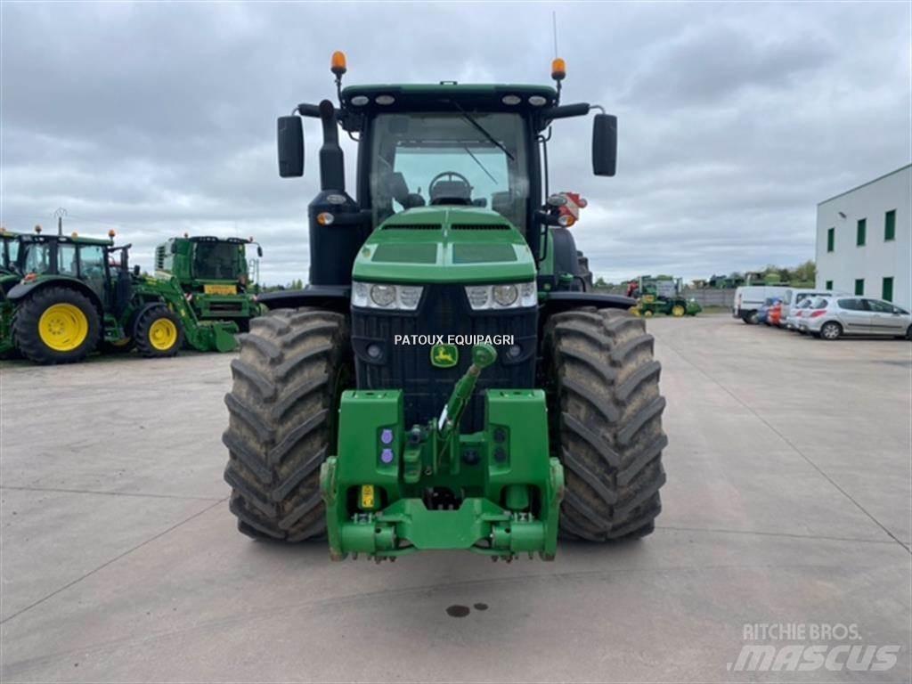 John Deere 8370R Traktorid