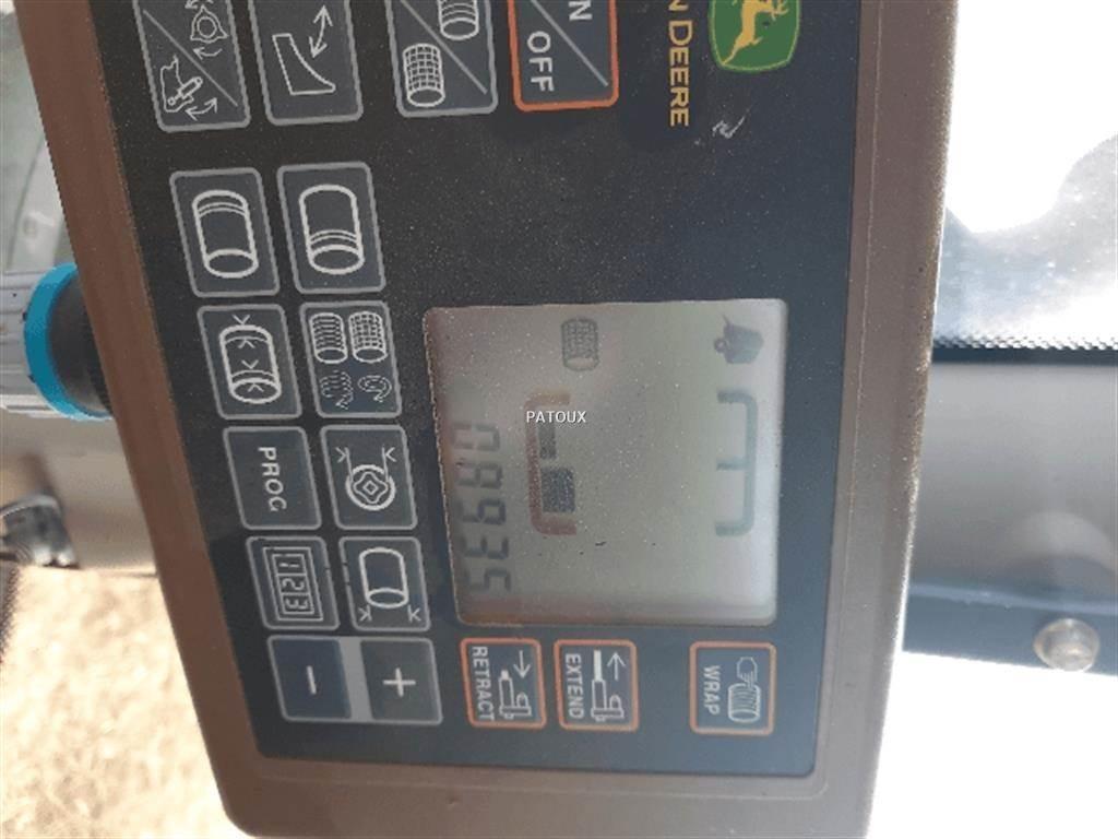 John Deere 864 Ruloonpressid