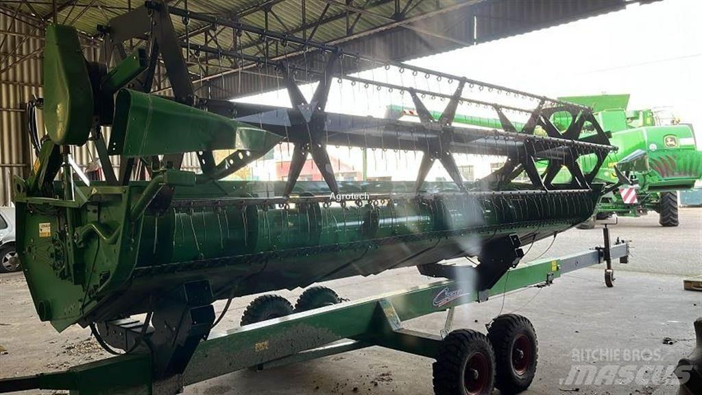 John Deere T 550 Teraviljakombainid