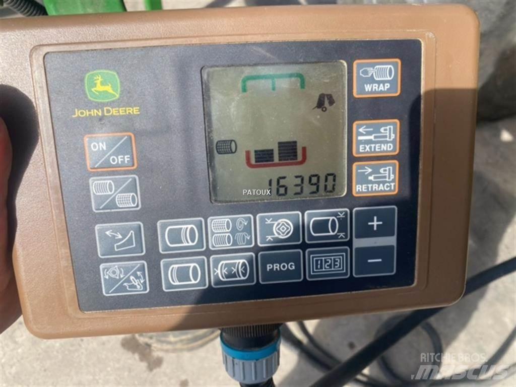 John Deere V461M Ruloonpressid