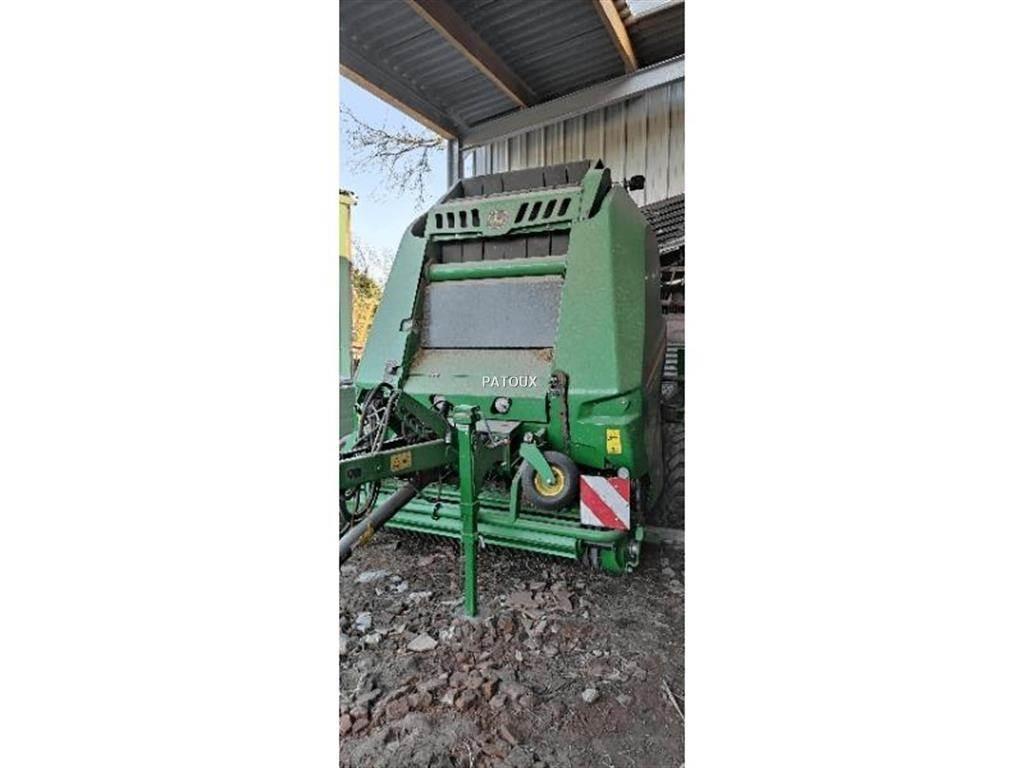 John Deere V461M Ruloonpressid