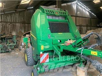 John Deere V461M Ruloonpressid