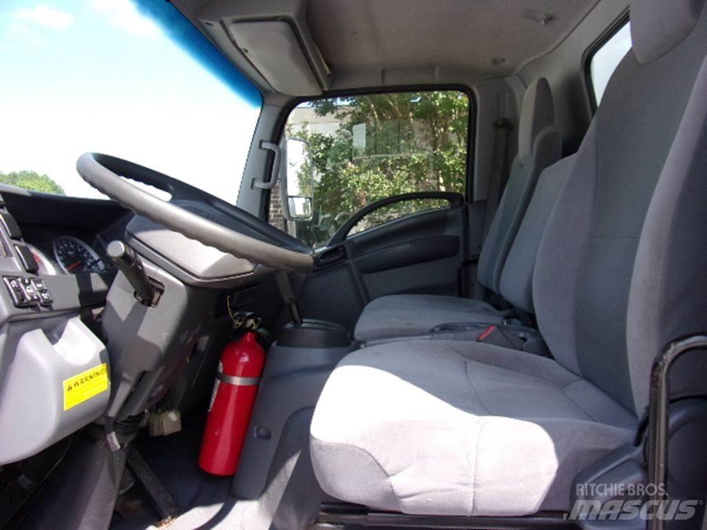 Isuzu NPR HD Furgoonautod