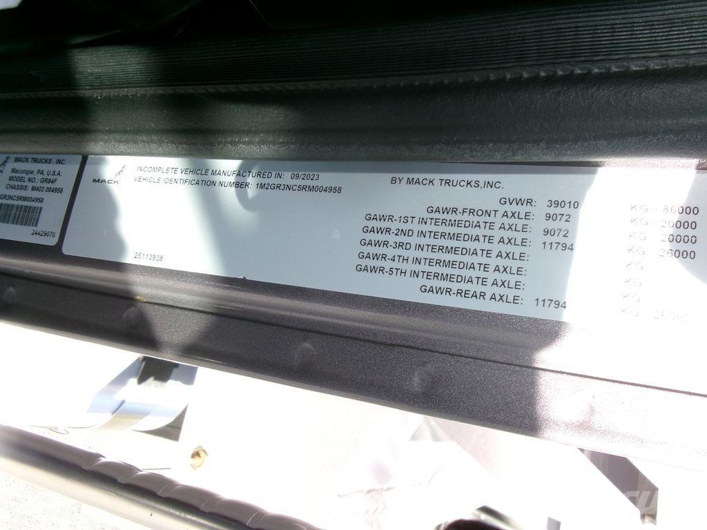 Mack GR64FR Kallurid