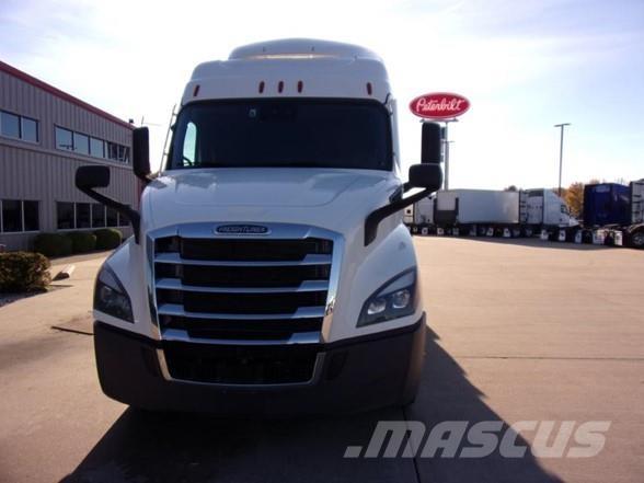 Freightliner CASCADIA 116 Sadulveokid