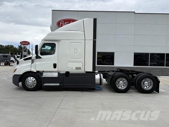 Freightliner CASCADIA 116 Sadulveokid