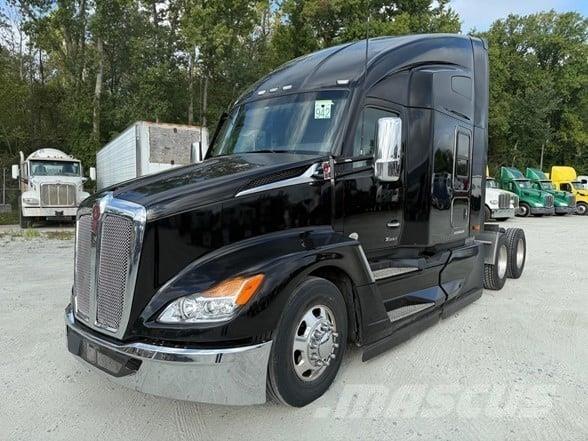 Kenworth T680 Sadulveokid