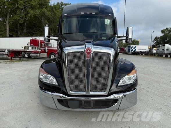 Kenworth T680 Sadulveokid