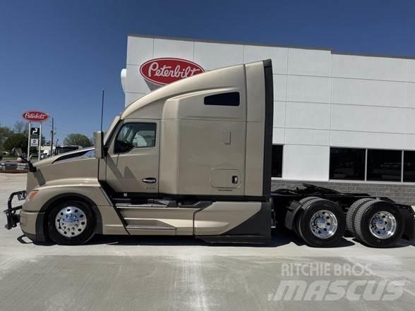 Kenworth T680 Sadulveokid
