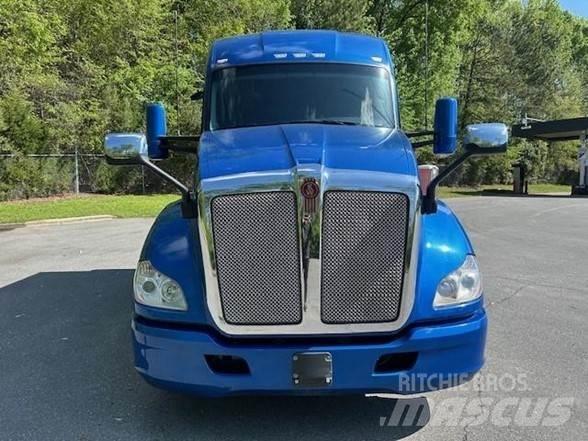 Kenworth T680 Sadulveokid