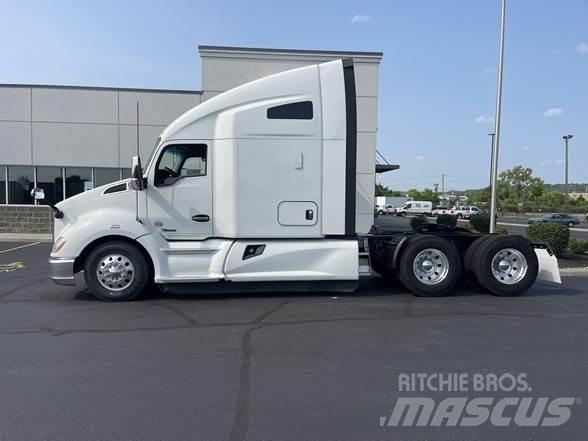 Kenworth T680 Sadulveokid