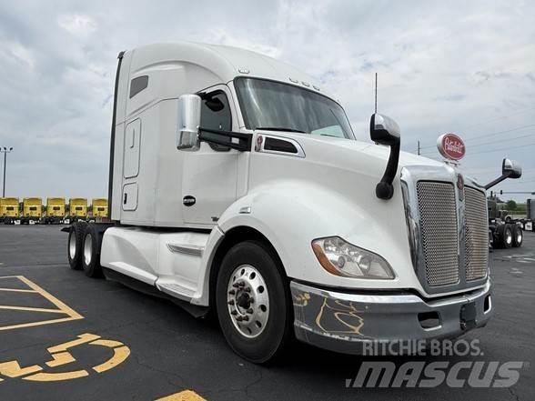 Kenworth T680 Sadulveokid