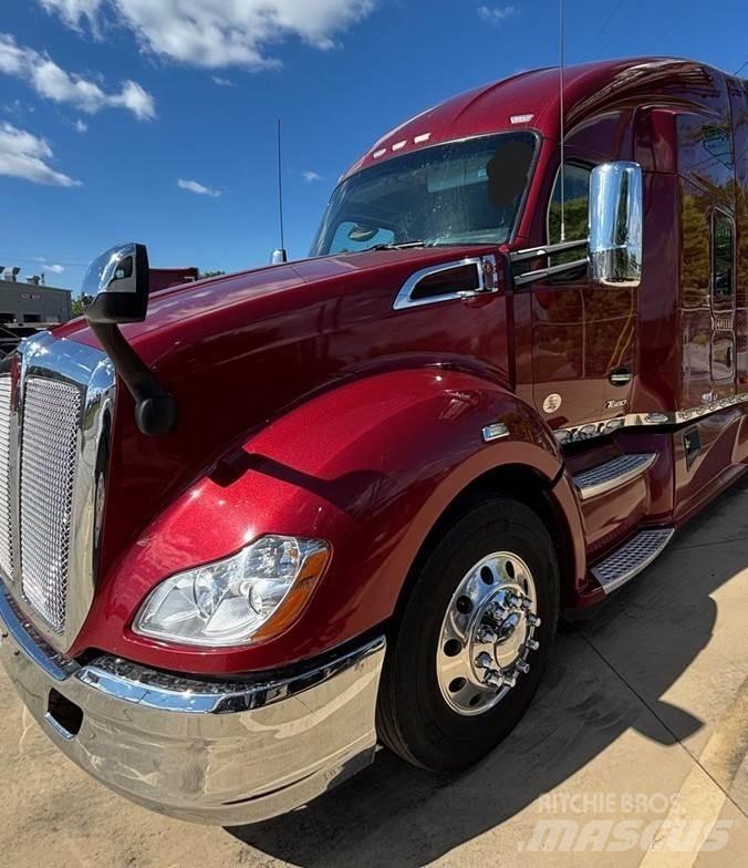 Kenworth T680 Sadulveokid