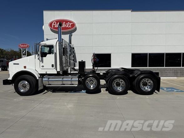 Kenworth T800 Sadulveokid