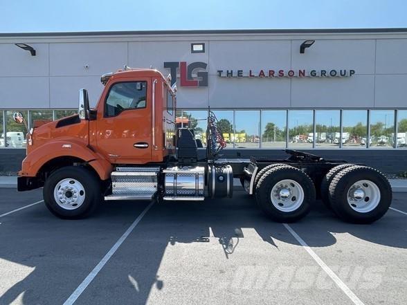 Kenworth T880 Sadulveokid