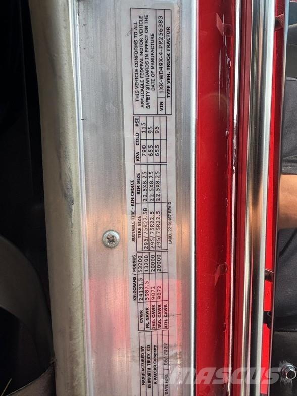 Kenworth W900 Sadulveokid