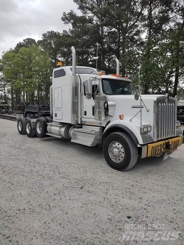 Kenworth W900B Sadulveokid