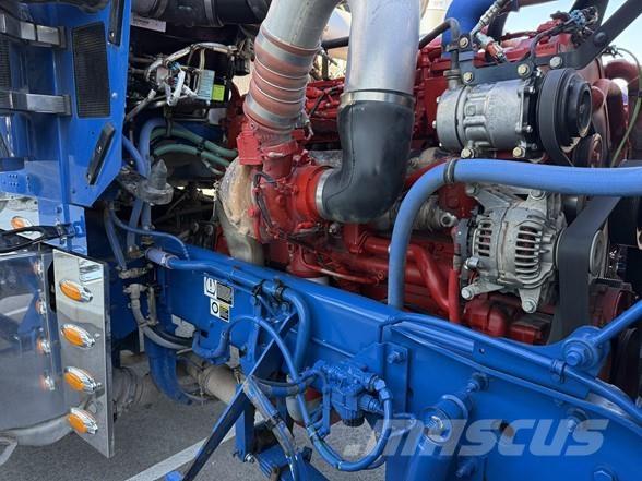 Kenworth W900L Sadulveokid