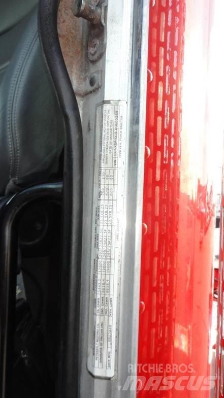 Peterbilt 389 Sadulveokid