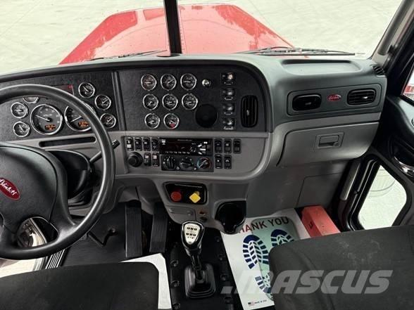 Peterbilt 389 Sadulveokid