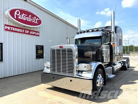 Peterbilt 389 Sadulveokid