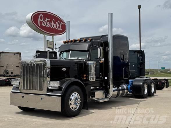 Peterbilt 389 Sadulveokid