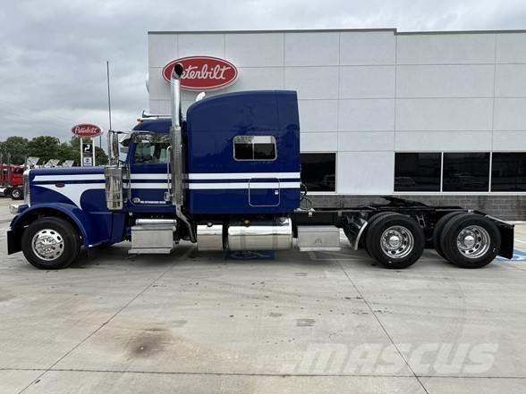 Peterbilt 389 Sadulveokid