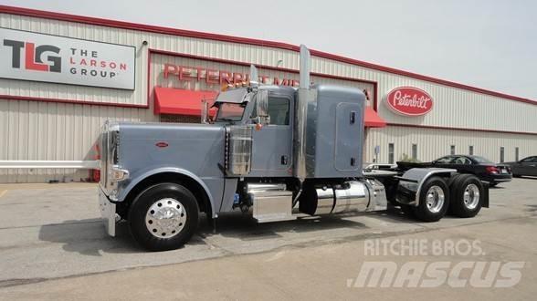 Peterbilt 389 Sadulveokid
