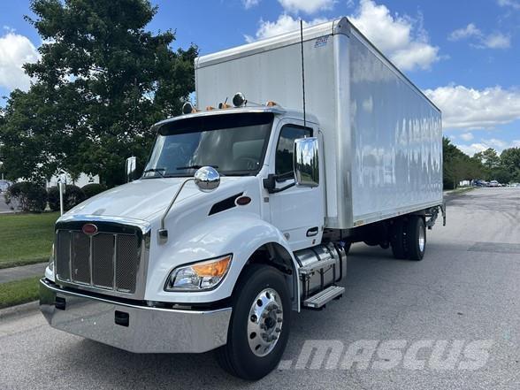 Peterbilt 536 Furgoonautod