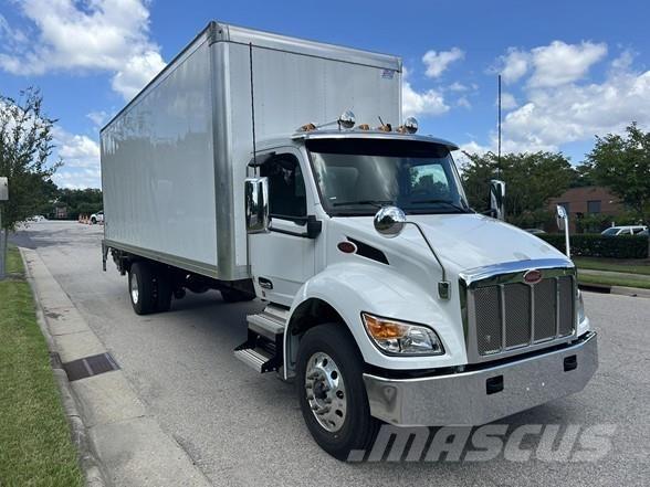 Peterbilt 536 Furgoonautod