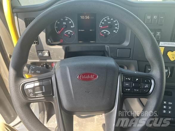 Peterbilt 536 Muu