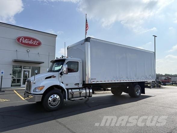 Peterbilt 536 Furgoonautod