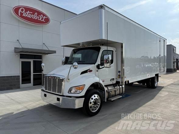 Peterbilt 536 Furgoonautod