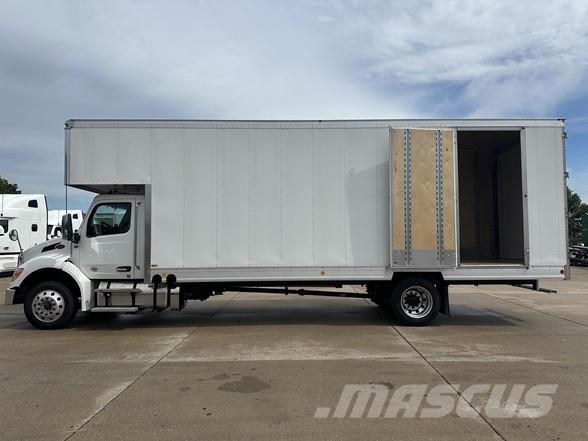 Peterbilt 536 Furgoonautod