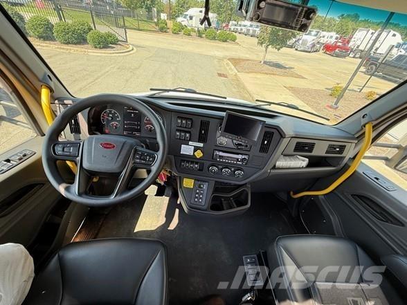 Peterbilt 537 Muu