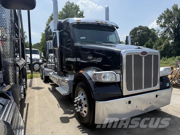 Peterbilt 567 Sadulveokid
