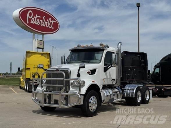 Peterbilt 567 Sadulveokid