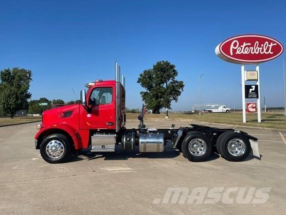Peterbilt 567 Sadulveokid