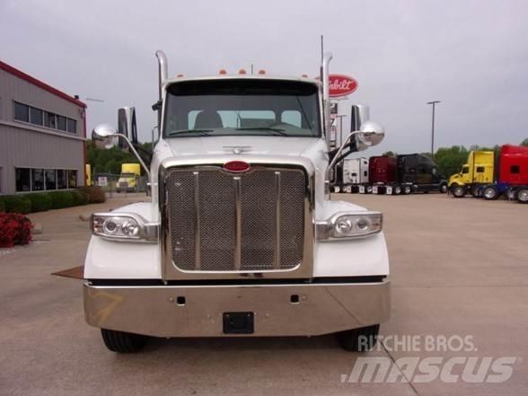 Peterbilt 567 Sadulveokid
