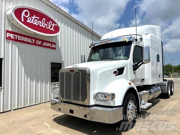 Peterbilt 567 Sadulveokid