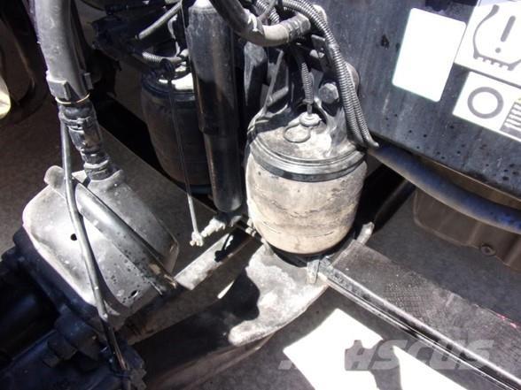 Peterbilt 567 Sadulveokid